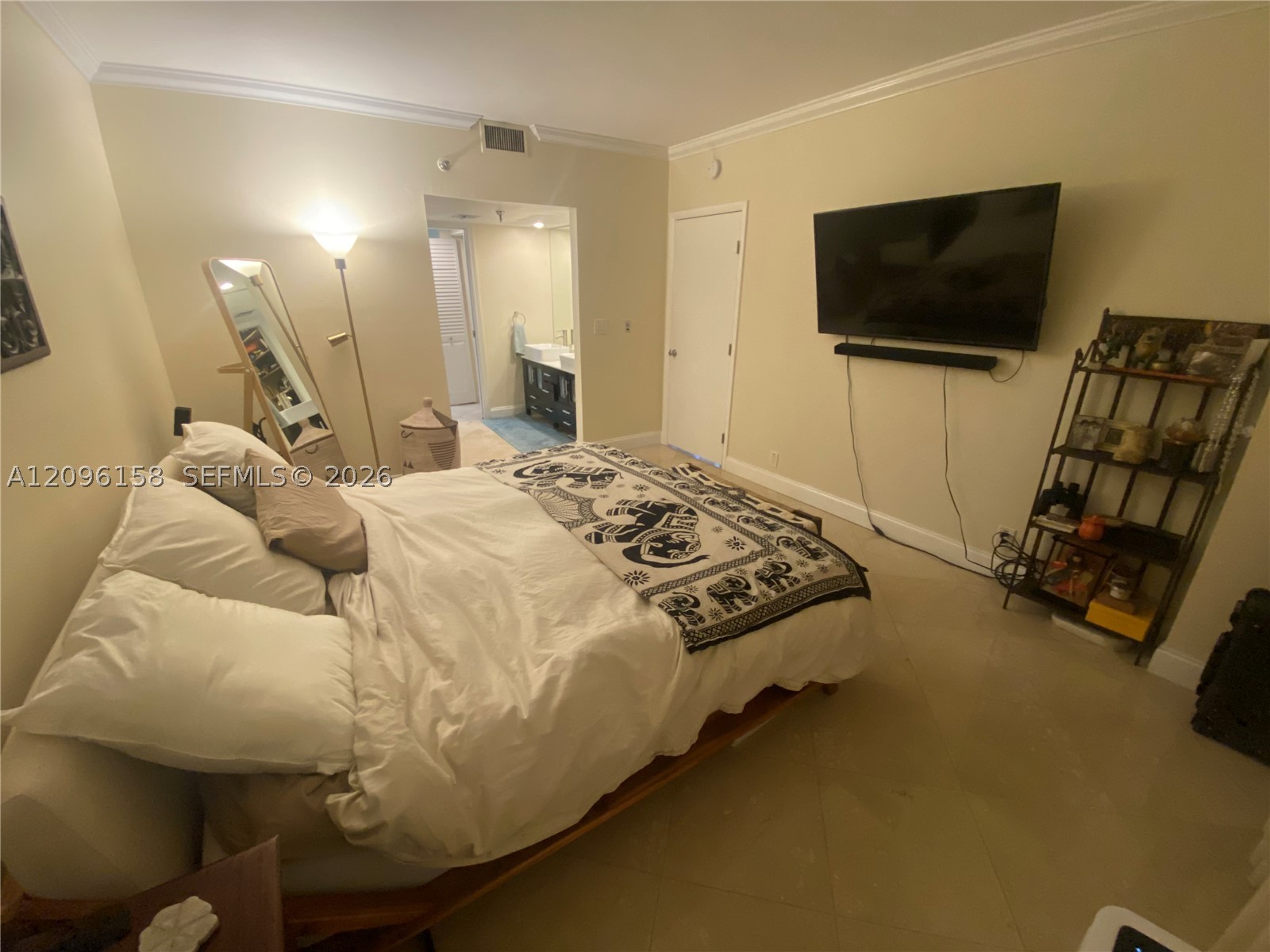 520 Brickell Key Dr #A912, Miami FL 33131