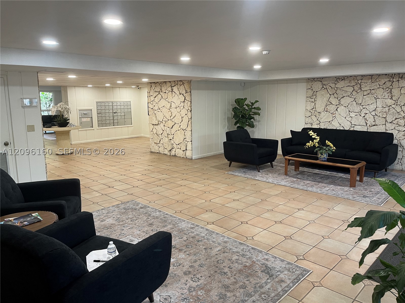 1205 Mariposa Ave #402, Coral Gables FL 33146