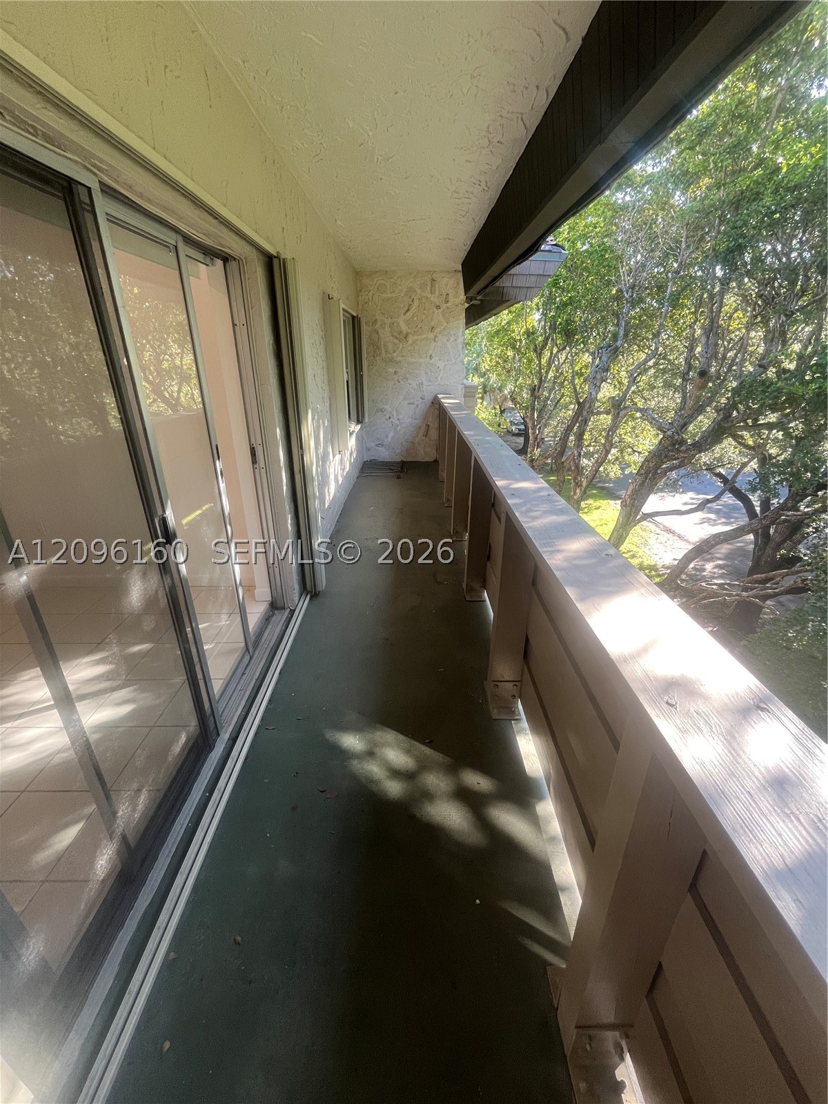 1205 Mariposa Ave #402, Coral Gables FL 33146