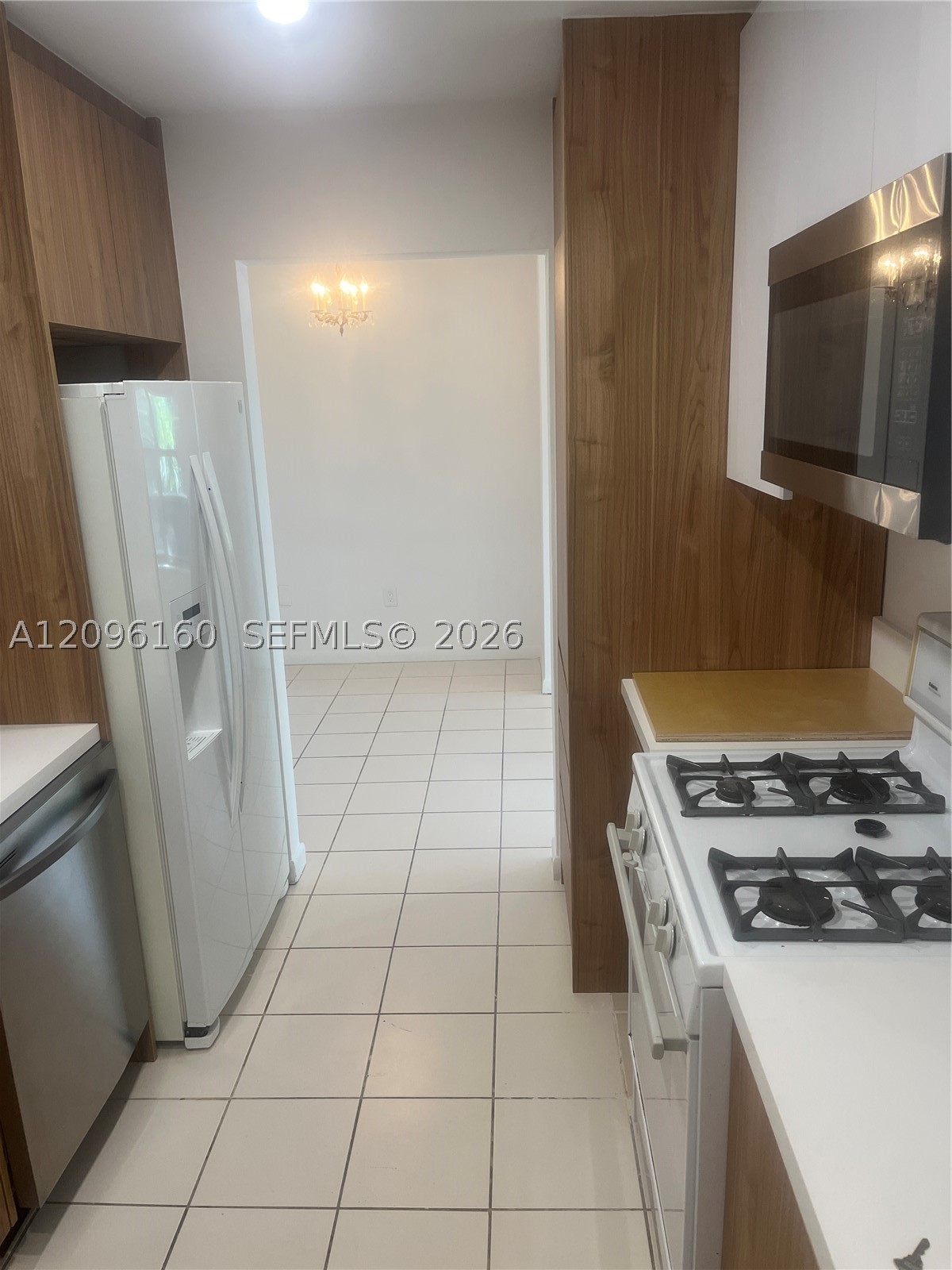 1205 Mariposa Ave #402, Coral Gables FL 33146