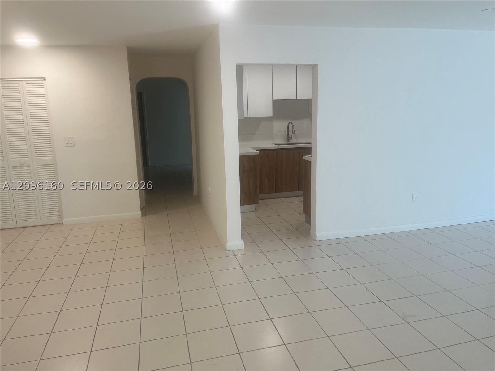 1205 Mariposa Ave #402, Coral Gables FL 33146