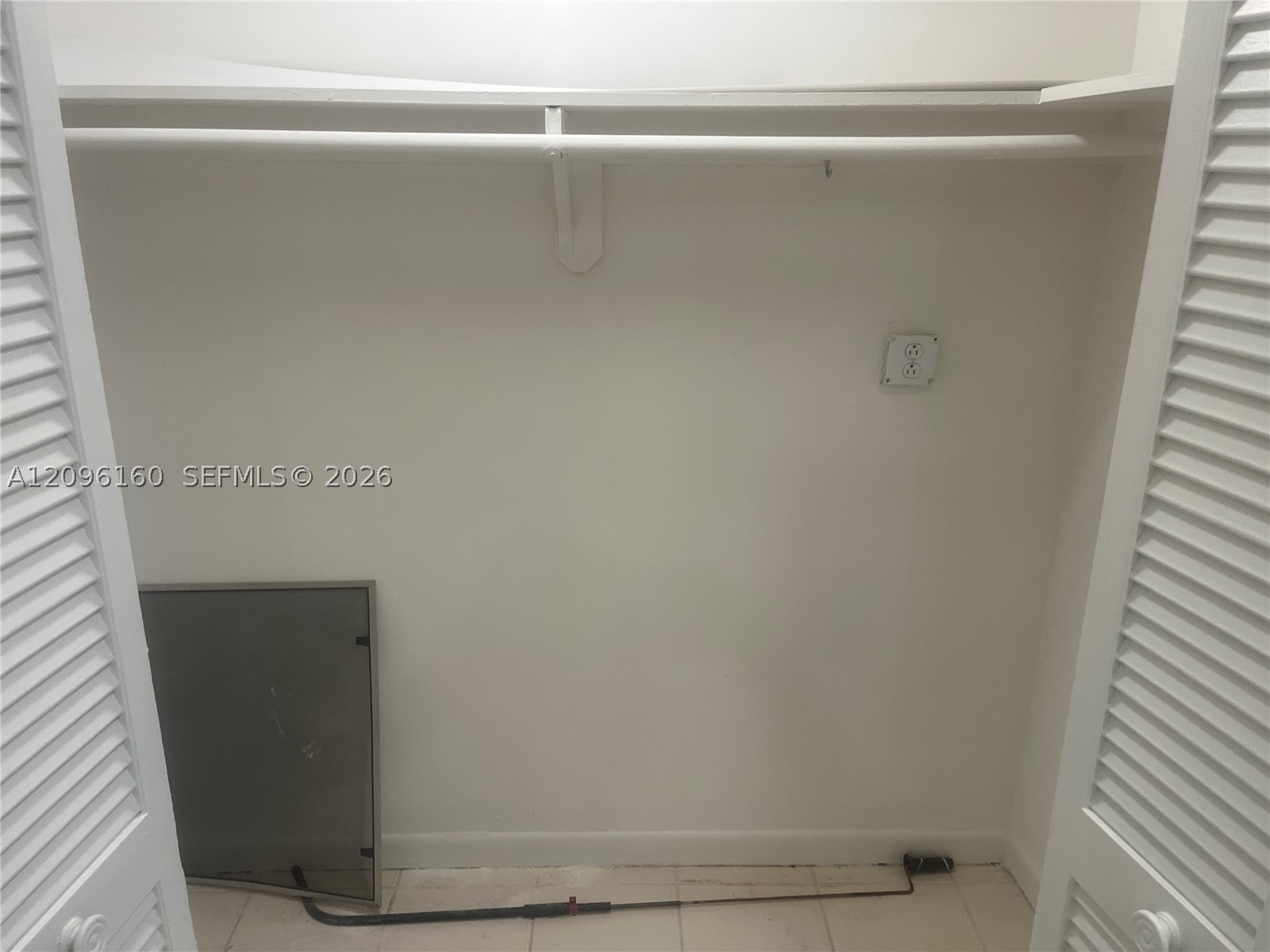 1205 Mariposa Ave #402, Coral Gables FL 33146