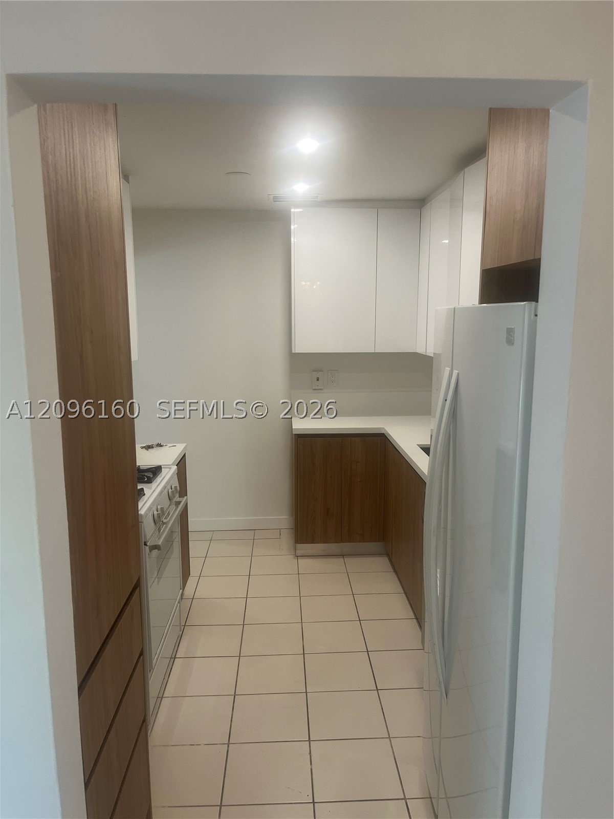 1205 Mariposa Ave #402, Coral Gables FL 33146