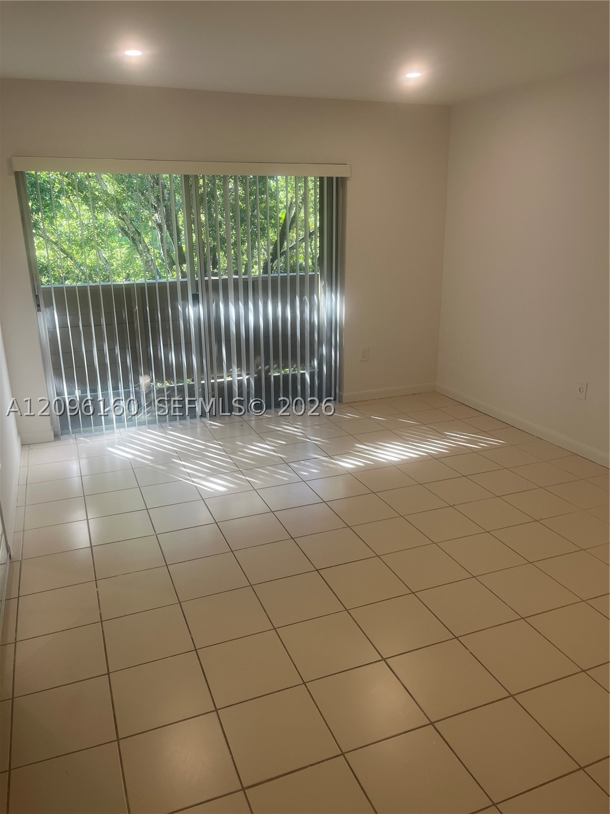 1205 Mariposa Ave #402, Coral Gables FL 33146