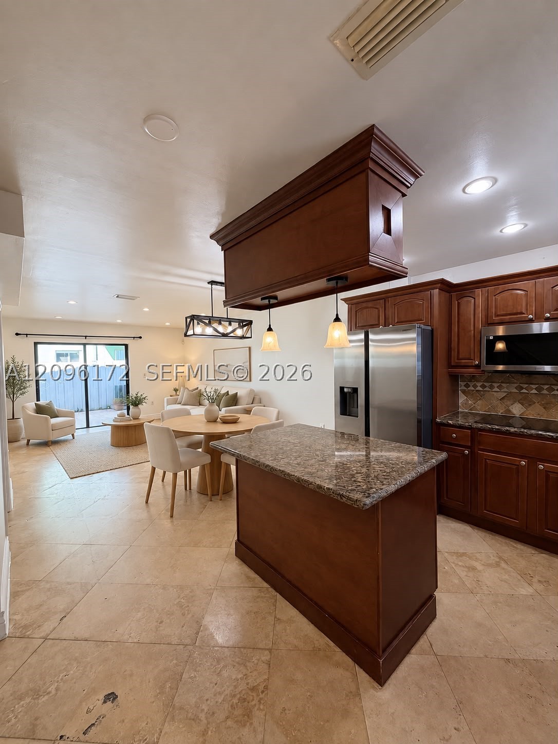 2375 W 74th St #105-6, Hialeah FL 33016