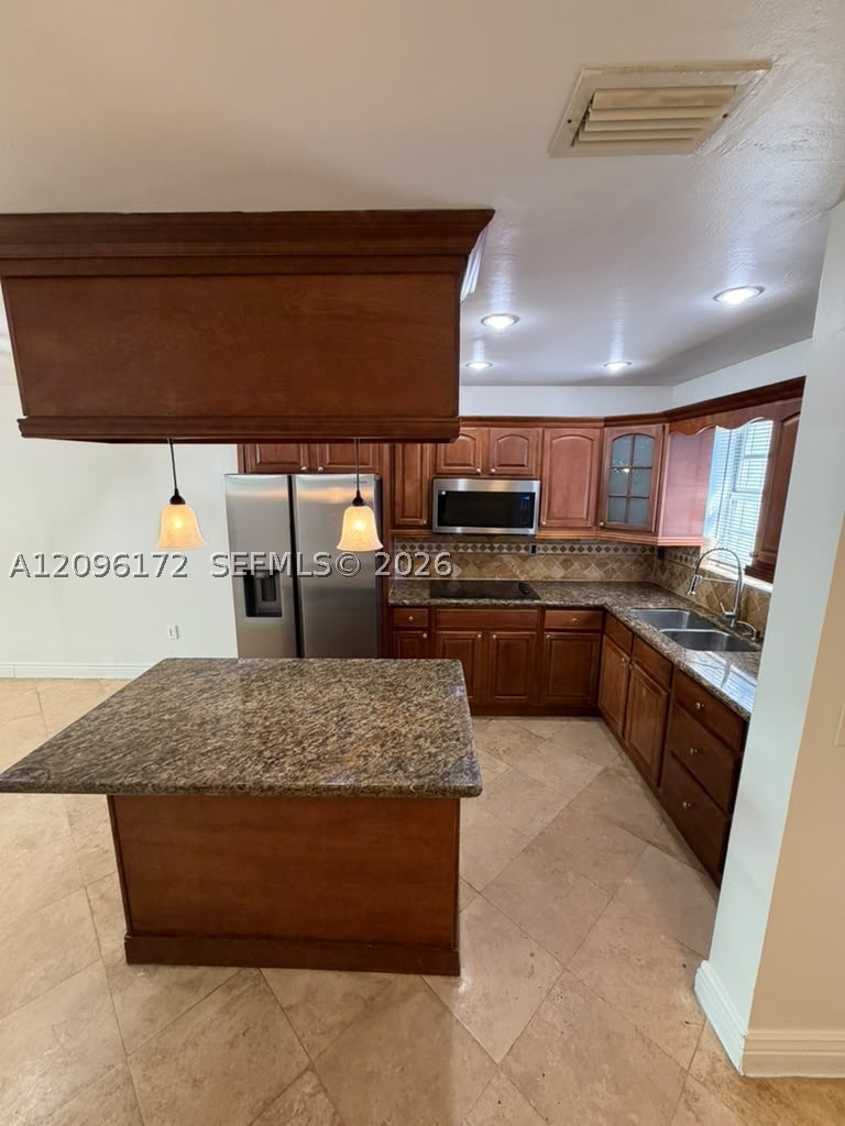 2375 W 74th St #105-6, Hialeah FL 33016