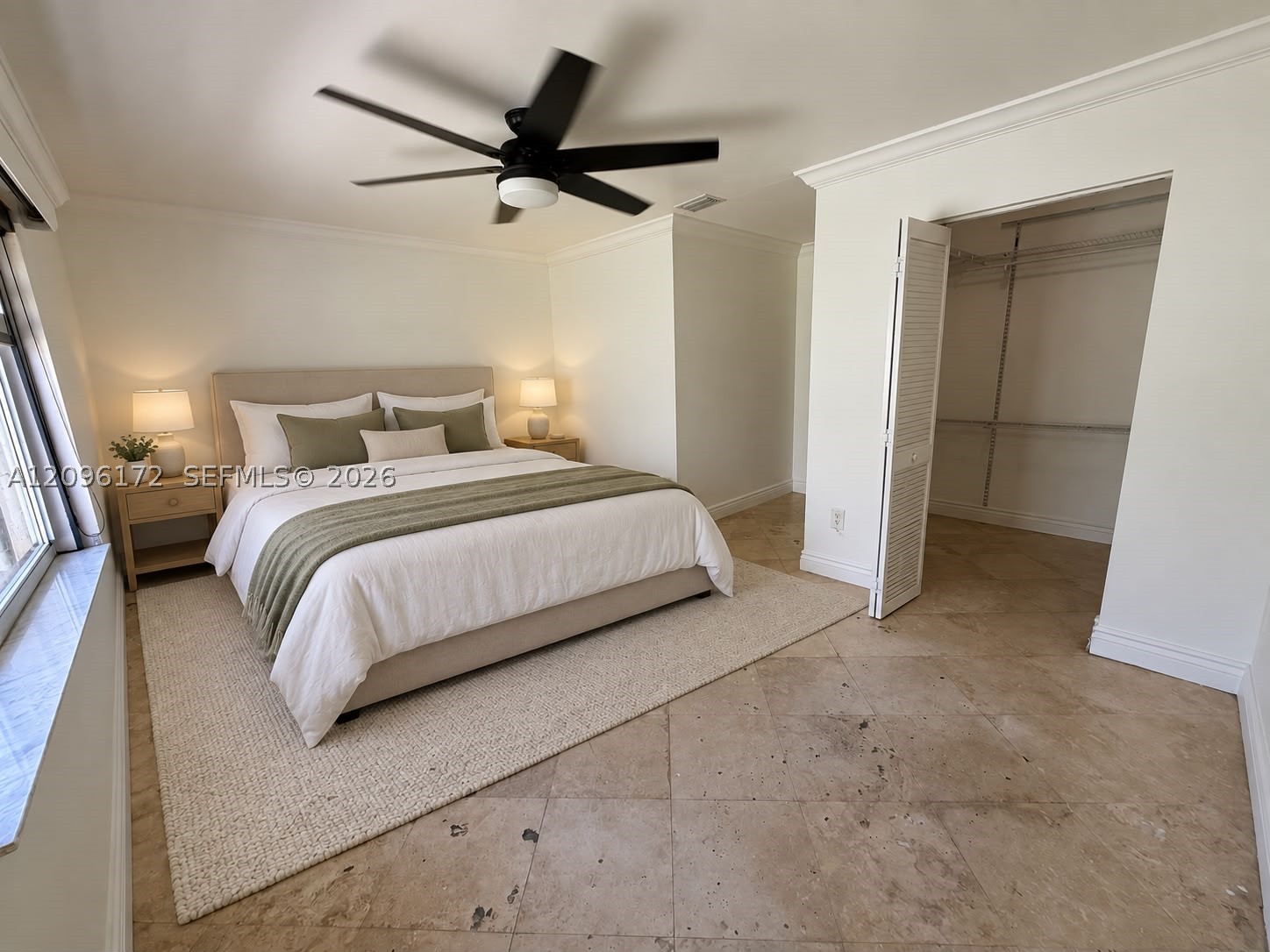 2375 W 74th St #105-6, Hialeah FL 33016