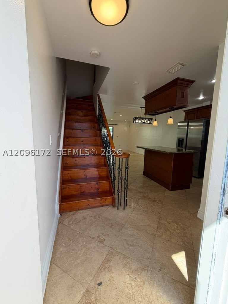 2375 W 74th St #105-6, Hialeah FL 33016
