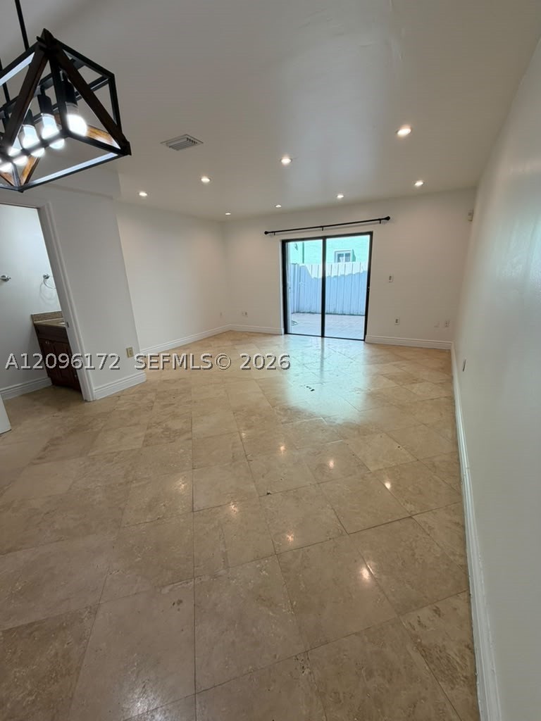 2375 W 74th St #105-6, Hialeah FL 33016