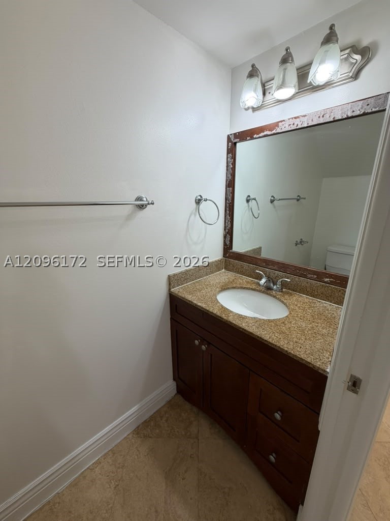 2375 W 74th St #105-6, Hialeah FL 33016