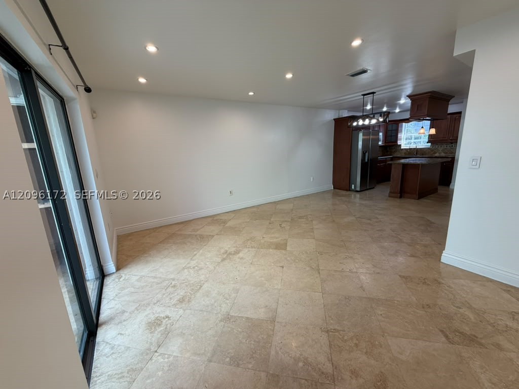2375 W 74th St #105-6, Hialeah FL 33016