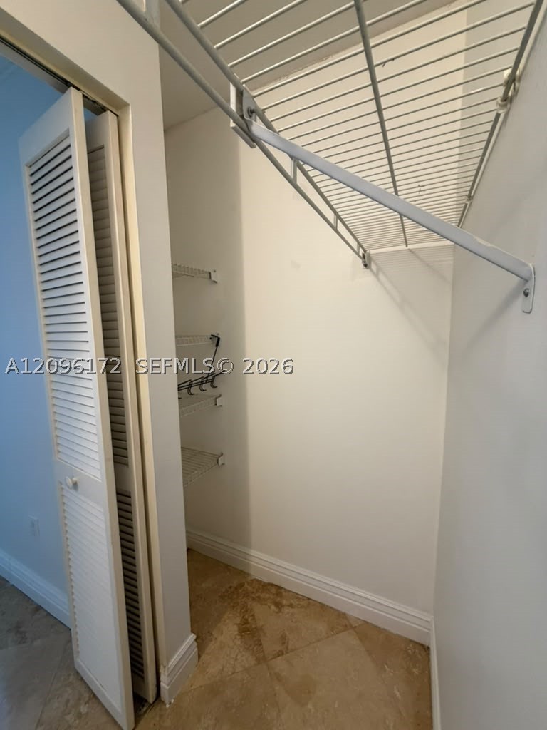 2375 W 74th St #105-6, Hialeah FL 33016