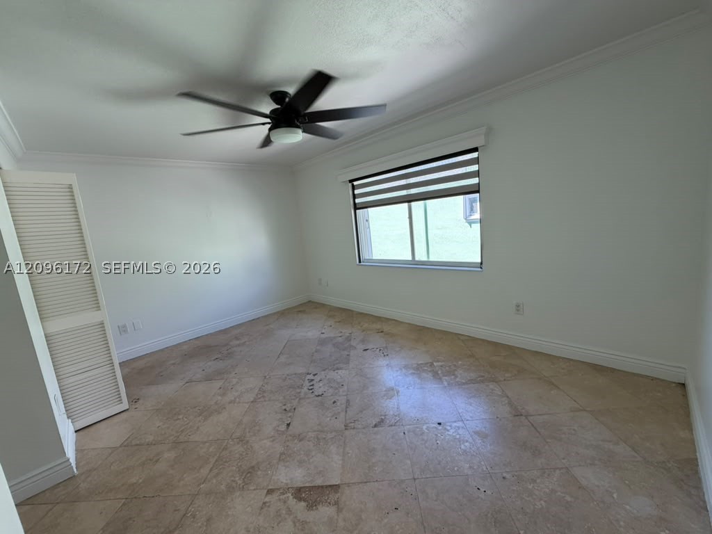 2375 W 74th St #105-6, Hialeah FL 33016