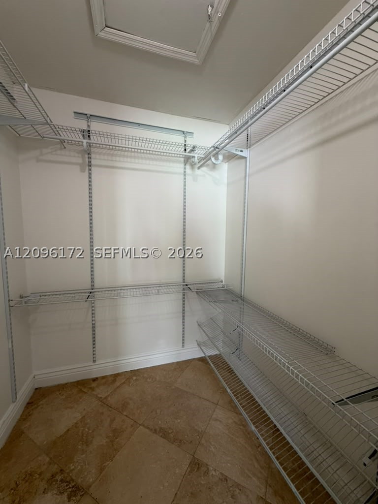 2375 W 74th St #105-6, Hialeah FL 33016