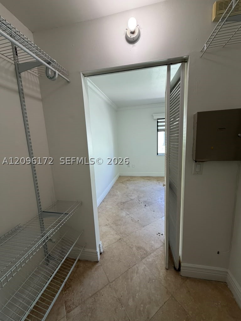 2375 W 74th St #105-6, Hialeah FL 33016