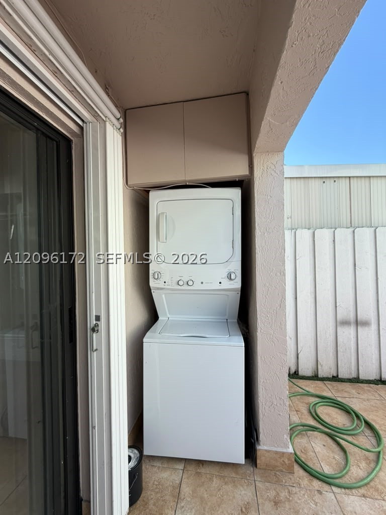 2375 W 74th St #105-6, Hialeah FL 33016