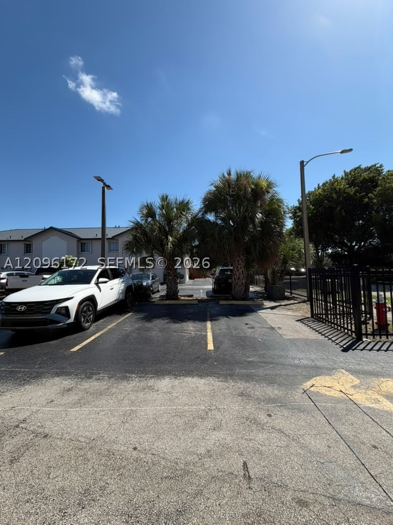 2375 W 74th St #105-6, Hialeah FL 33016