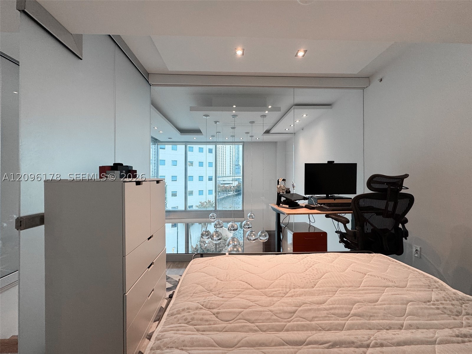 350 S Miami Ave #706, Miami FL 33130