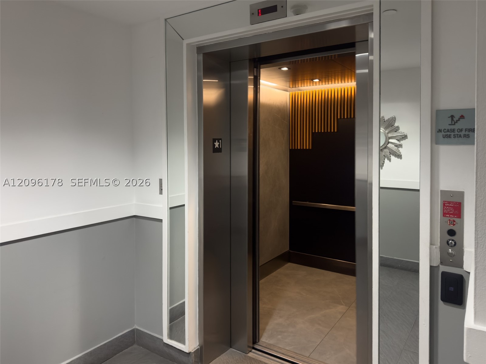 350 S Miami Ave #706, Miami FL 33130