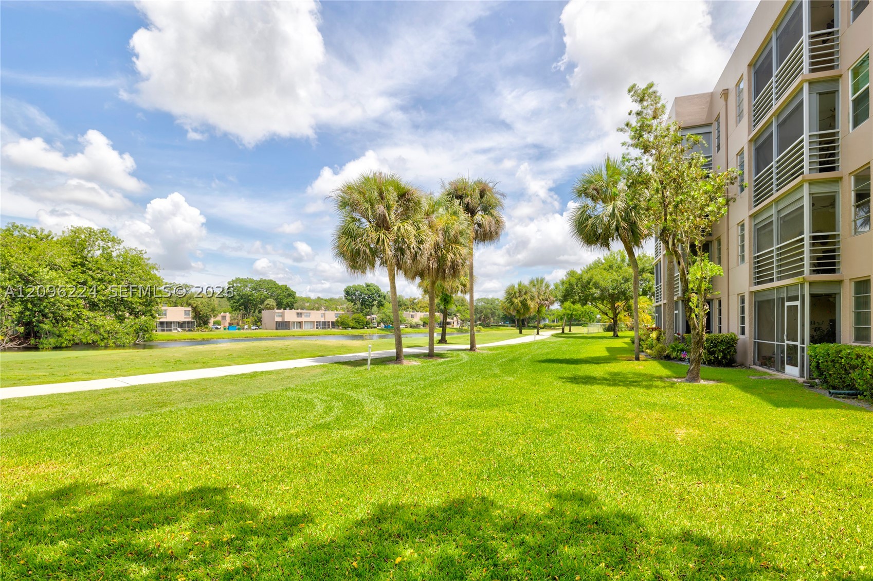 1931 Sabal Palm Dr #203, Davie FL 33324