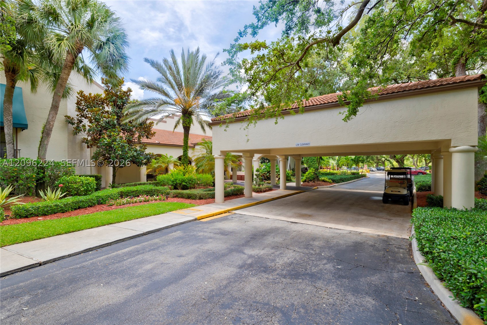 1931 Sabal Palm Dr #203, Davie FL 33324