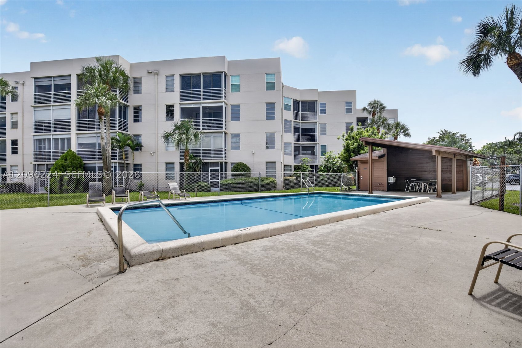 1931 Sabal Palm Dr #203, Davie FL 33324