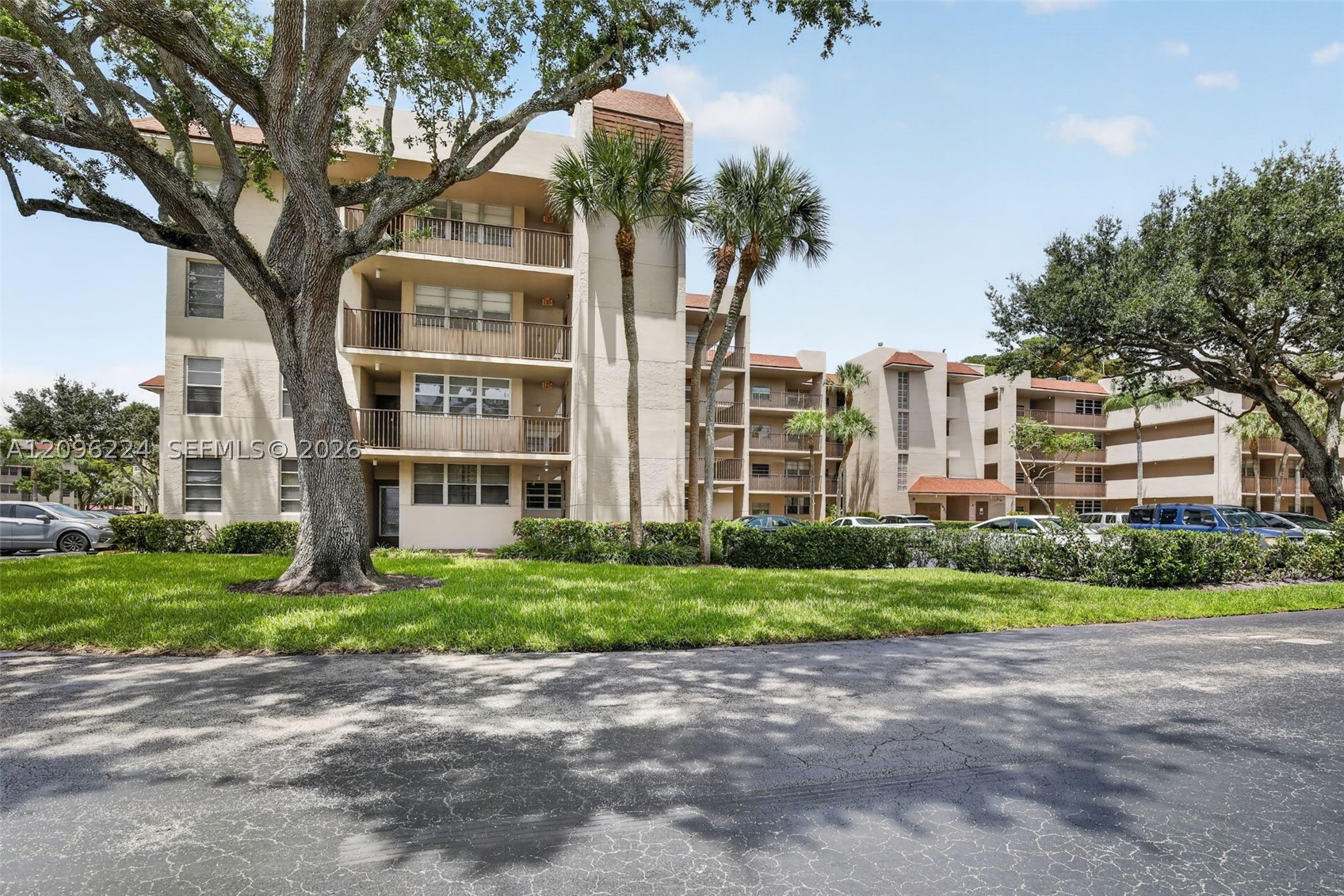 1931 Sabal Palm Dr #203, Davie FL 33324
