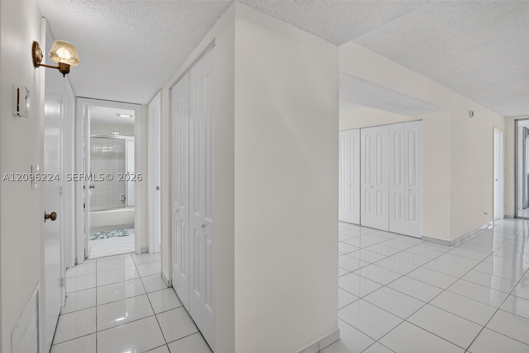 1931 Sabal Palm Dr #203, Davie FL 33324