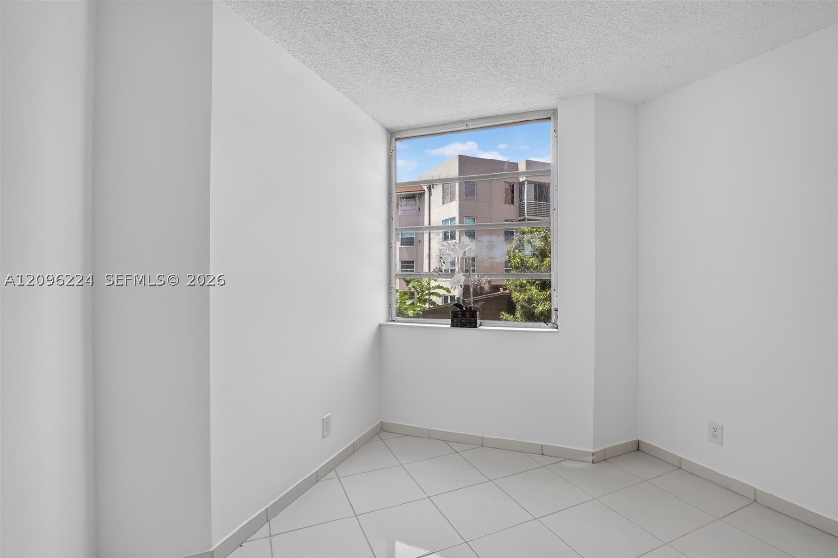 1931 Sabal Palm Dr #203, Davie FL 33324