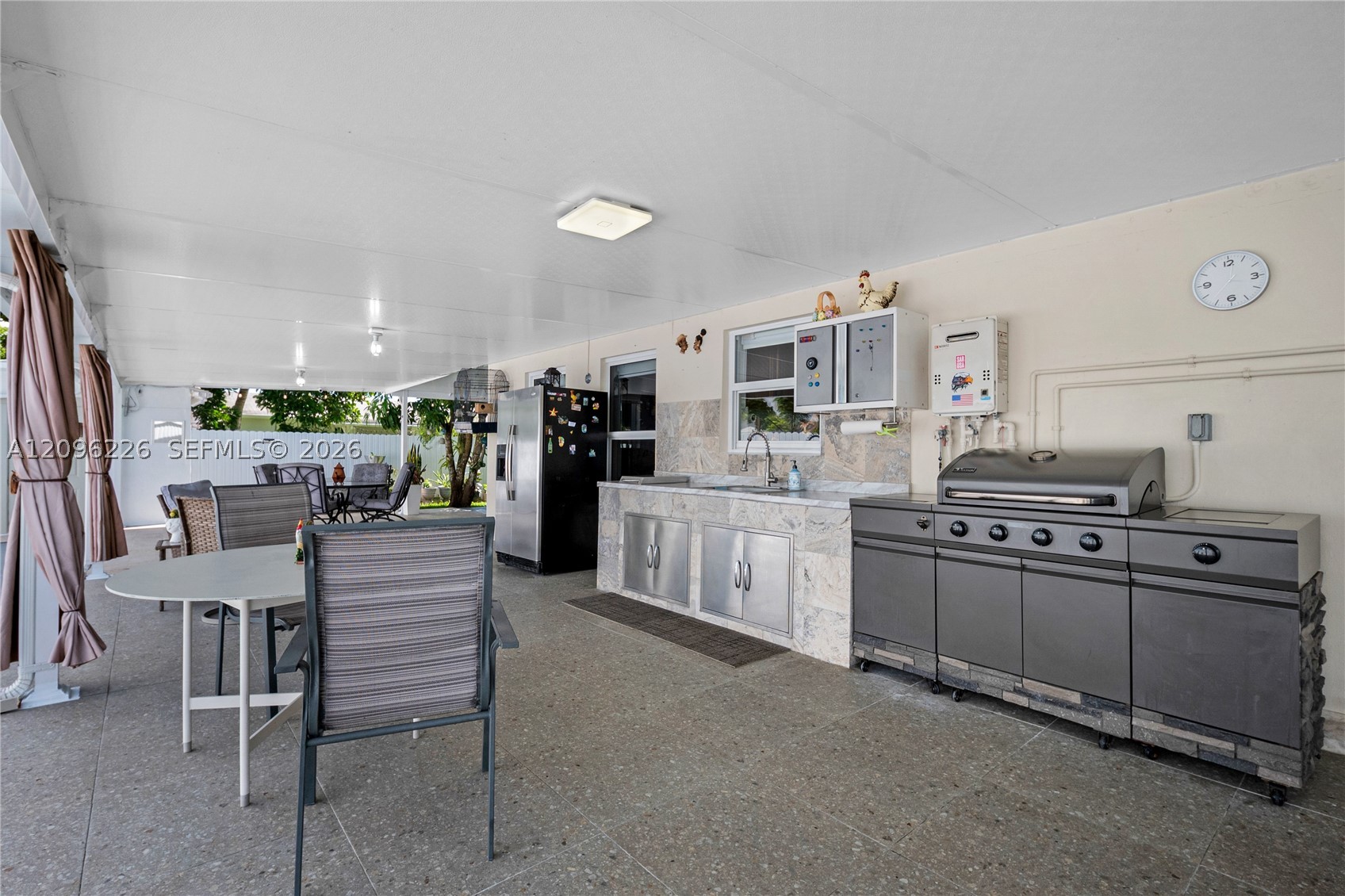 15405 SW 104th Ave, Miami FL 33157