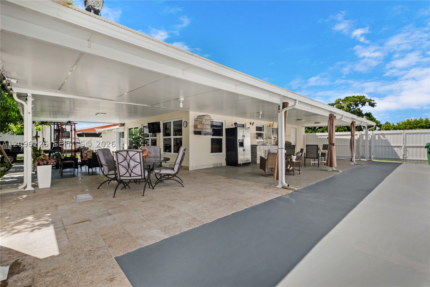 15405 SW 104th Ave, Miami FL 33157