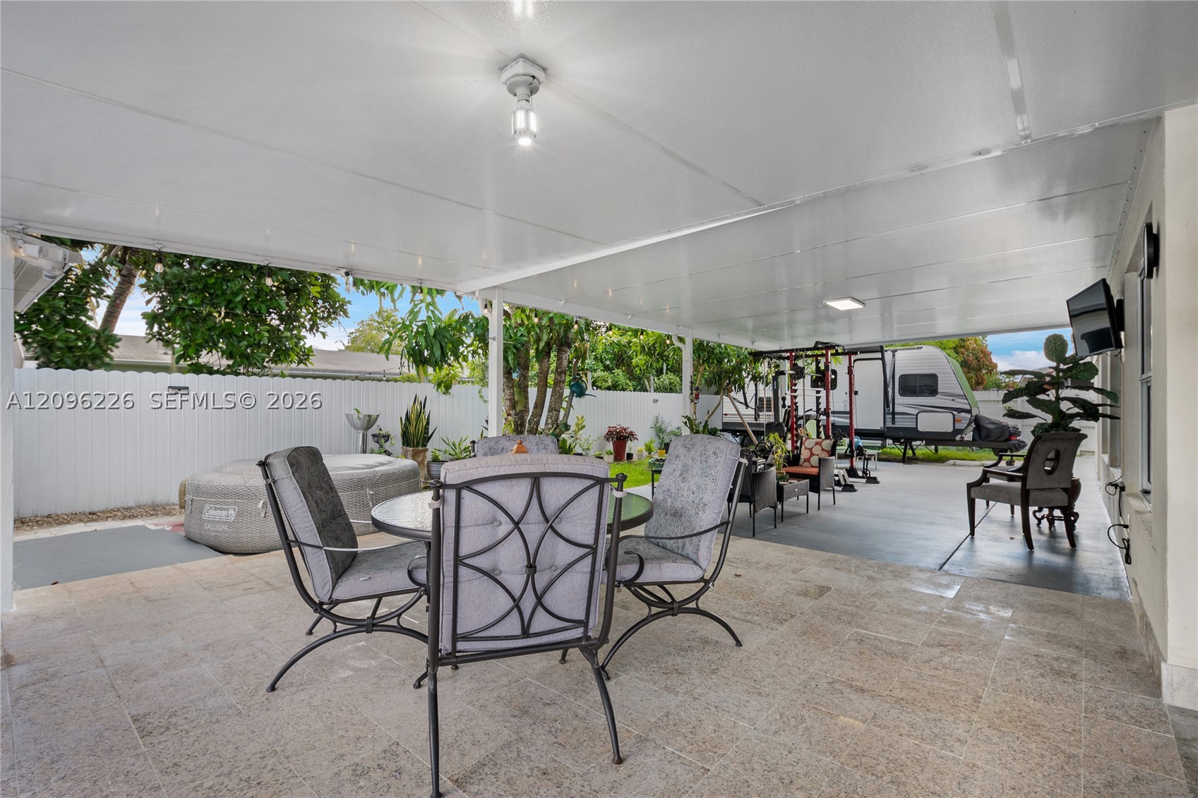 15405 SW 104th Ave, Miami FL 33157