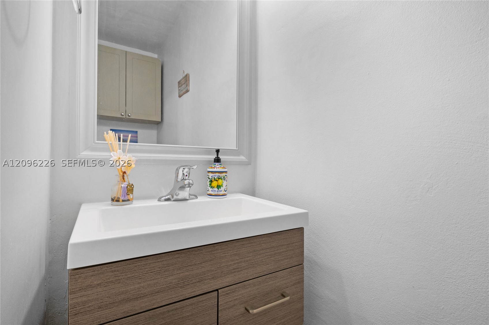 15405 SW 104th Ave, Miami FL 33157
