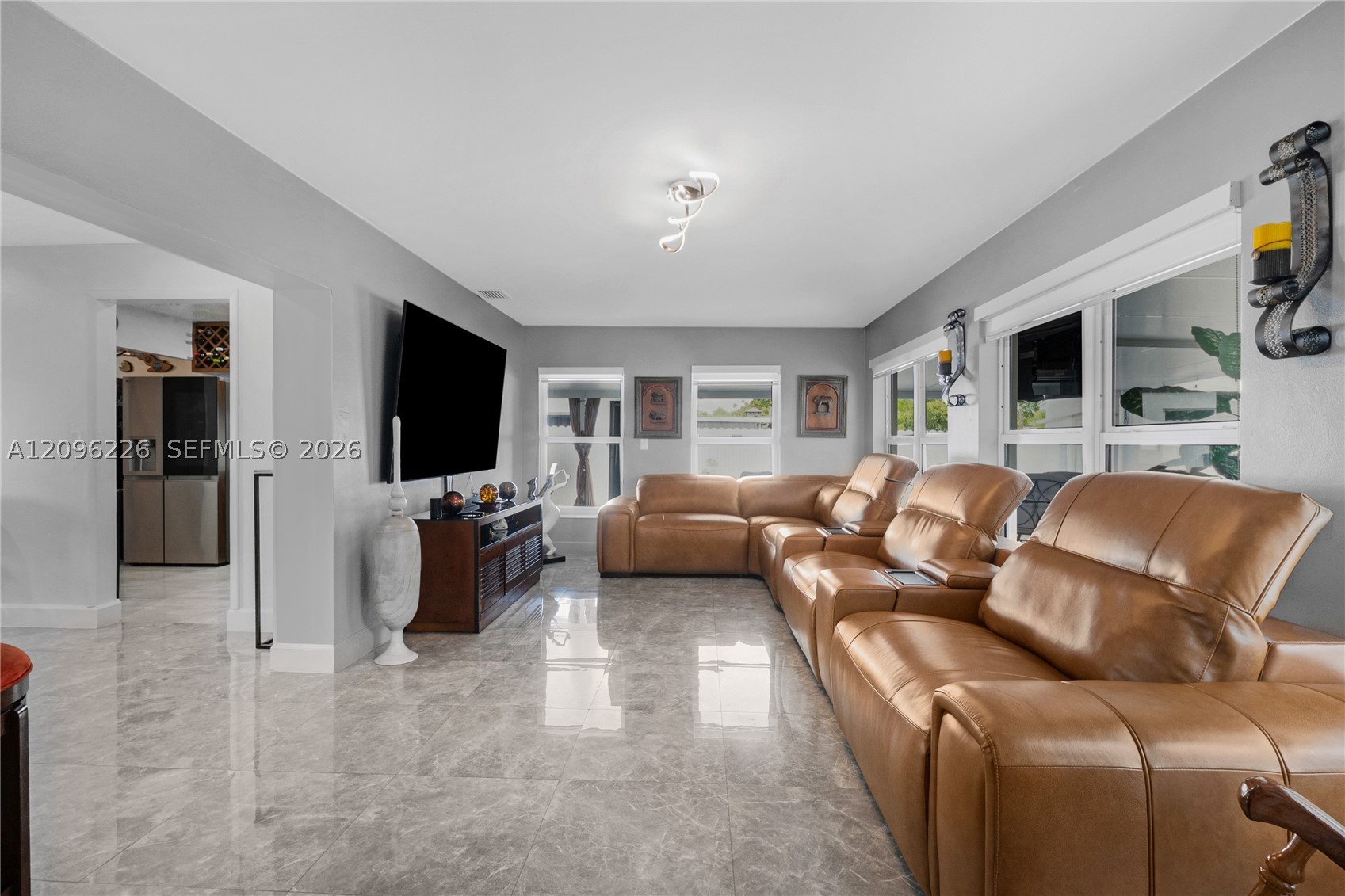 15405 SW 104th Ave, Miami FL 33157