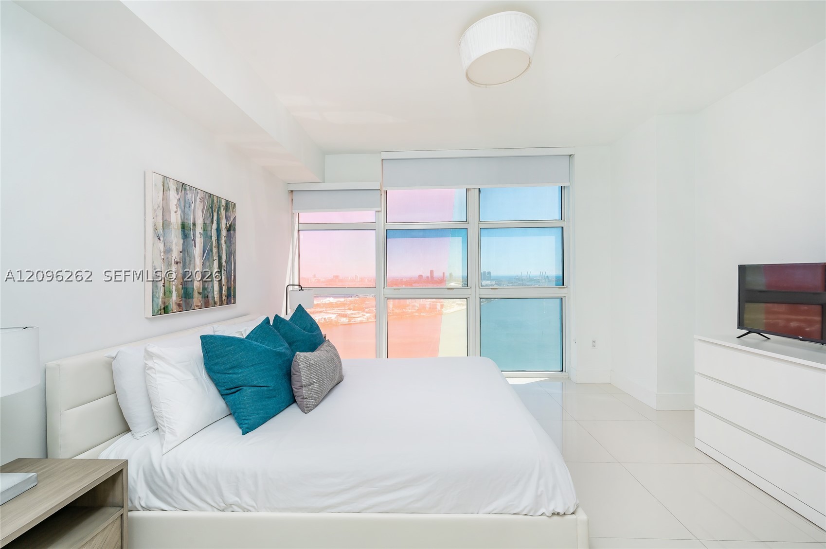 50 Biscayne Blvd #3906, Miami FL 33132