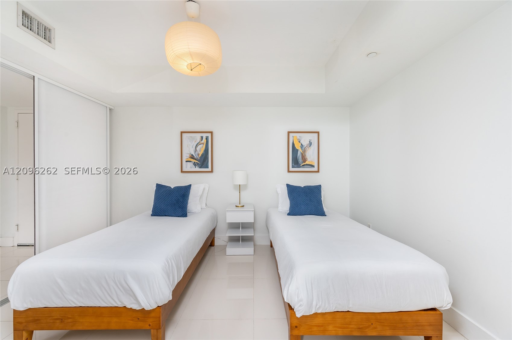 50 Biscayne Blvd #3906, Miami FL 33132