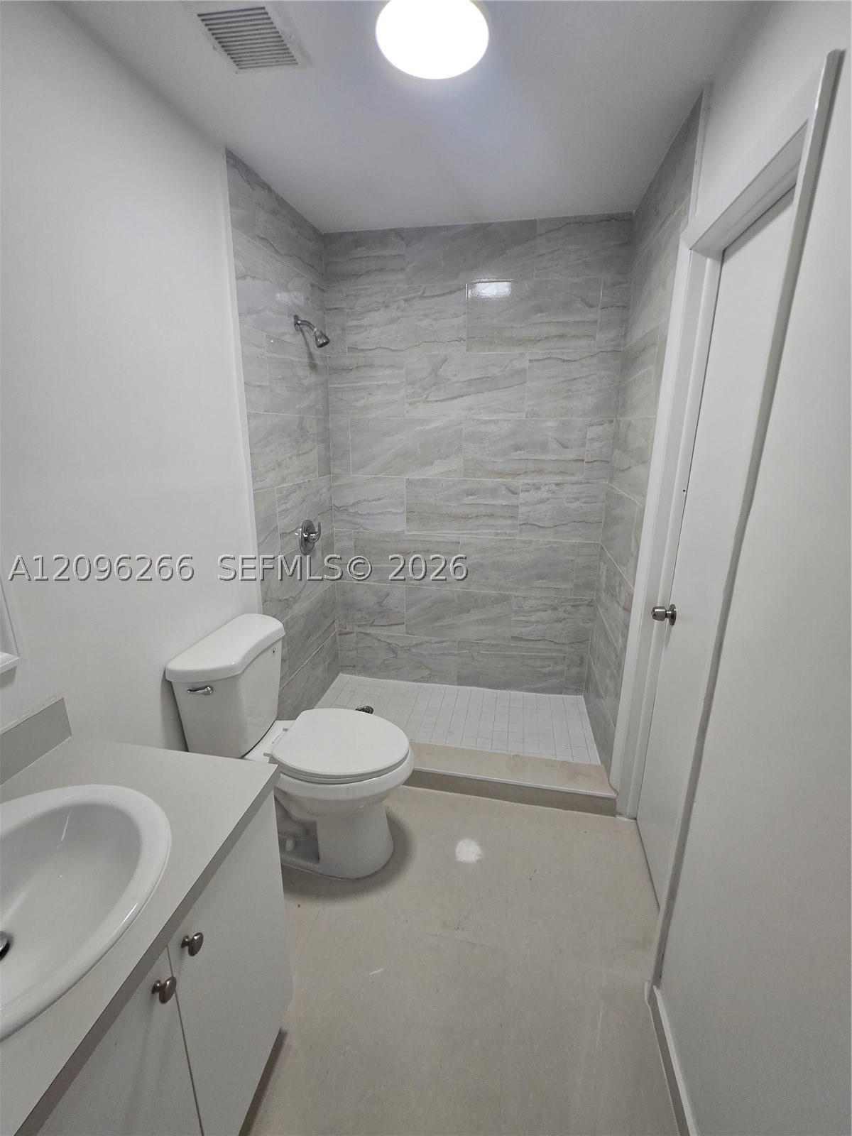 6151 W 24th Ave #112, Hialeah FL 33016