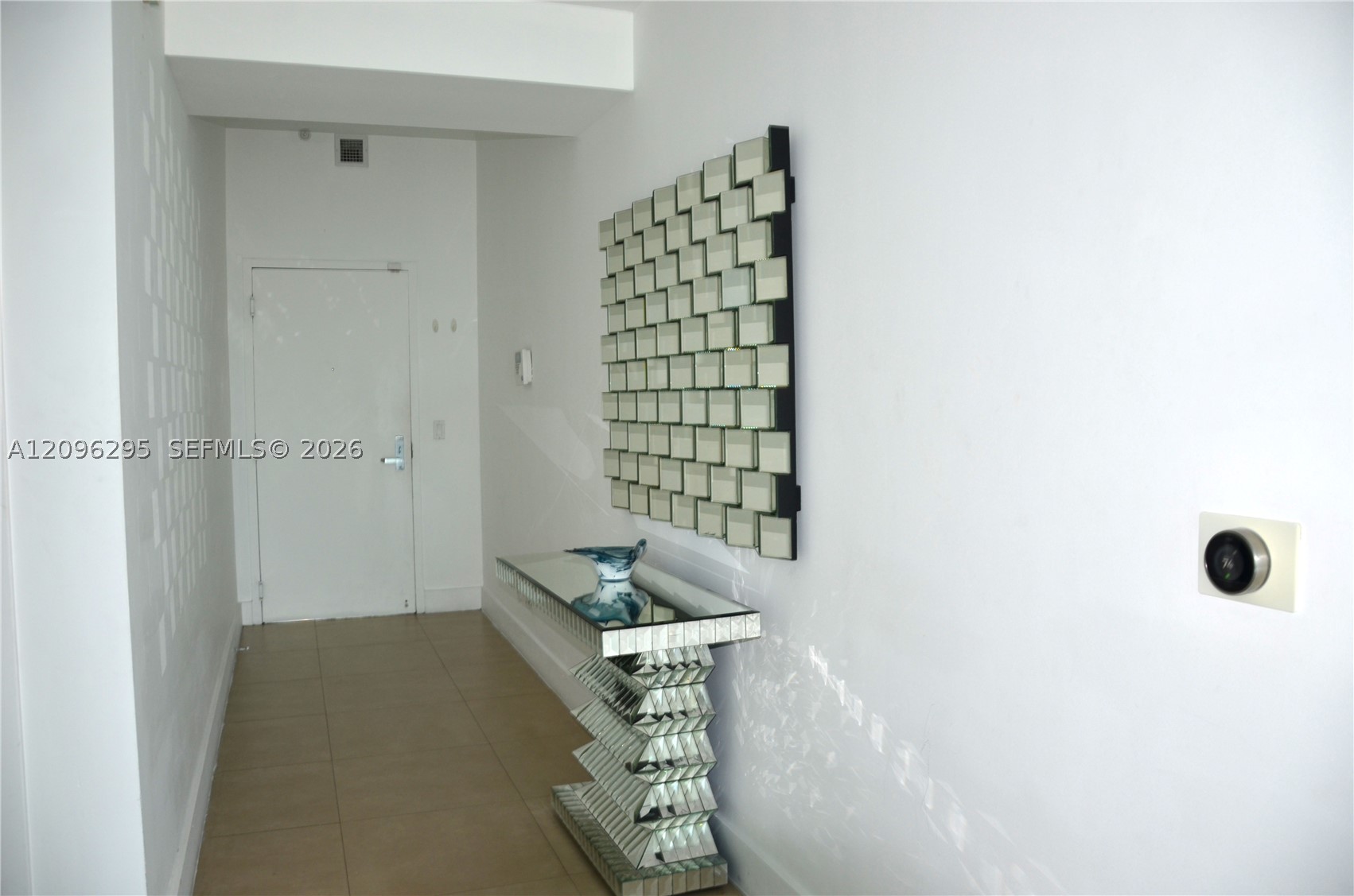 888 Biscayne Blvd #4701, Miami FL 33132