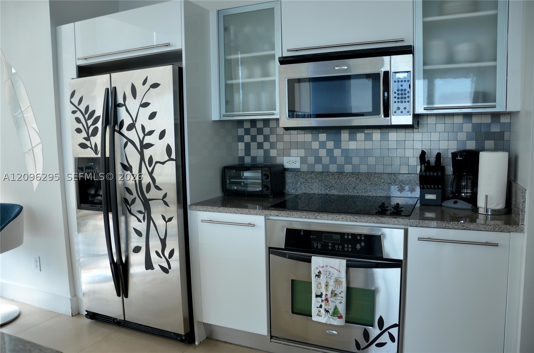888 Biscayne Blvd #4701, Miami FL 33132