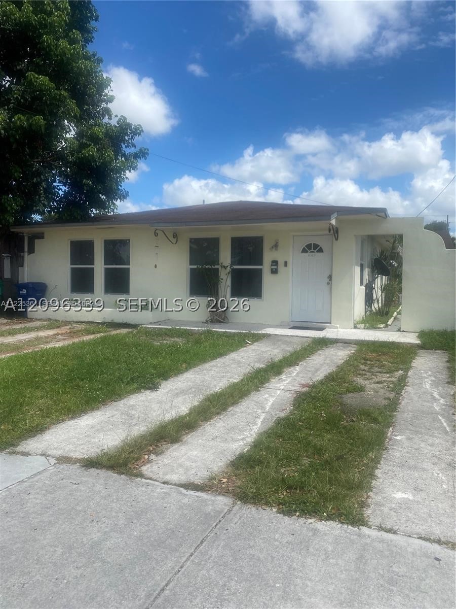 11122 SW 7th St, Sweetwater FL 33174
