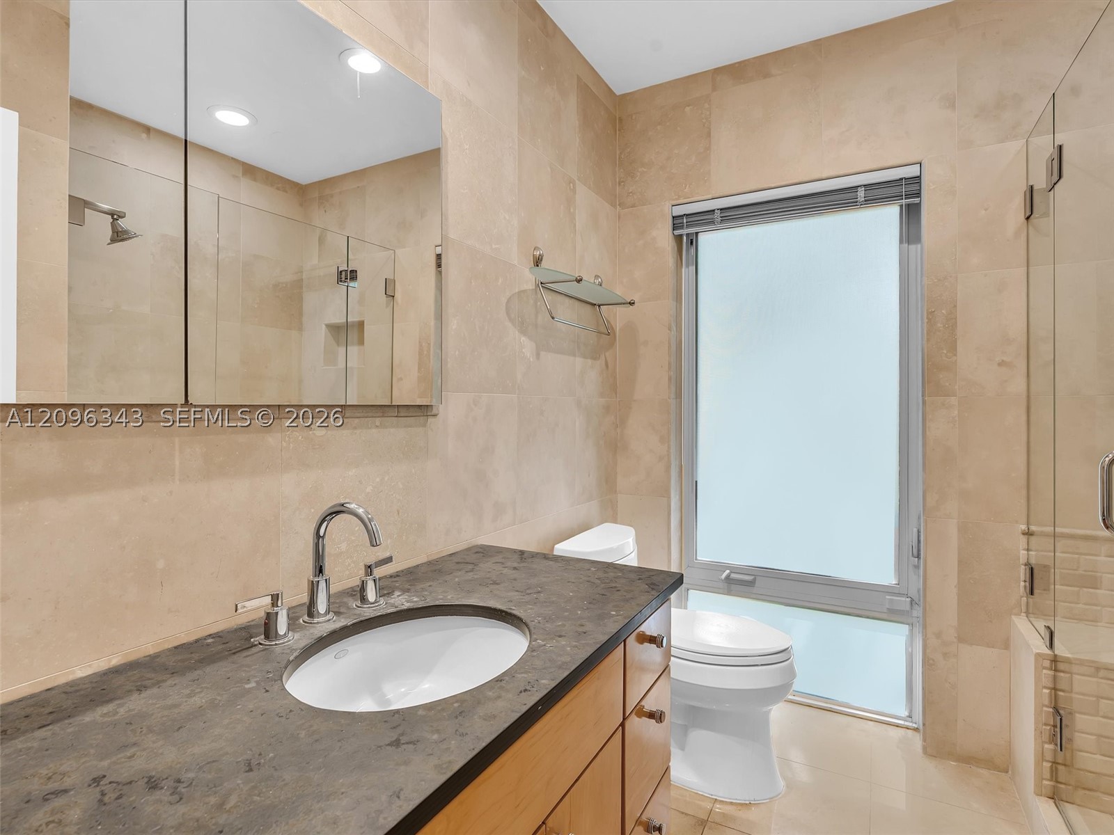 2640 Hilola St, Miami FL 33133