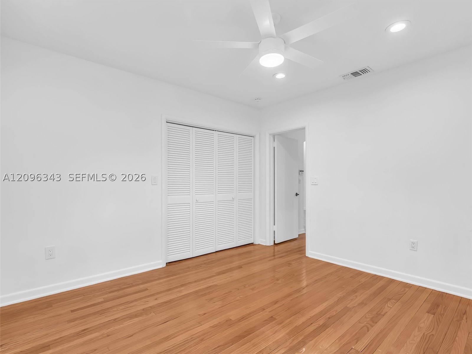 2640 Hilola St, Miami FL 33133