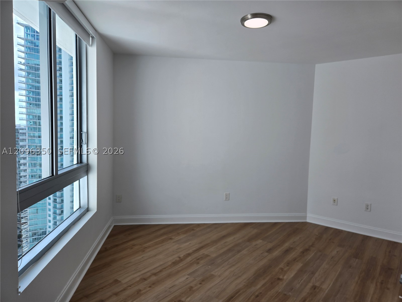 350 S Miami Ave #3708, Miami FL 33130