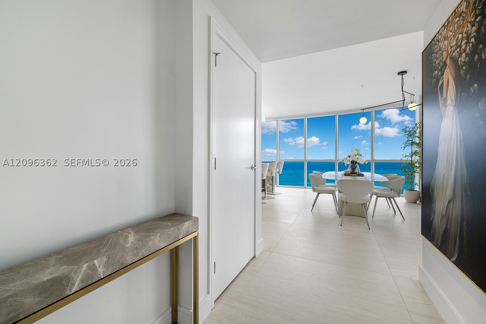 3801 Collins Ave #2006, Miami Beach FL 33140