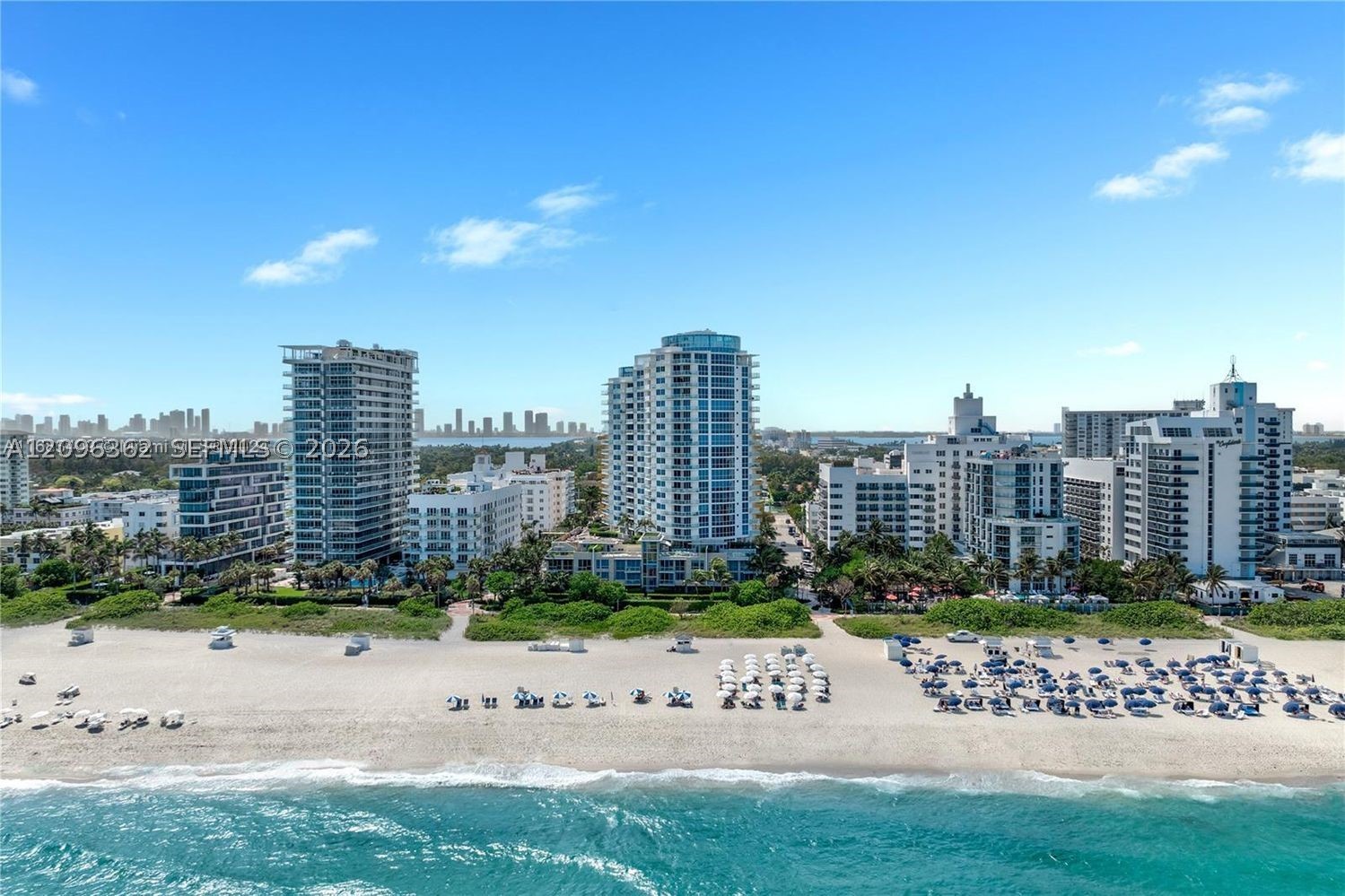 3801 Collins Ave #2006, Miami Beach FL 33140