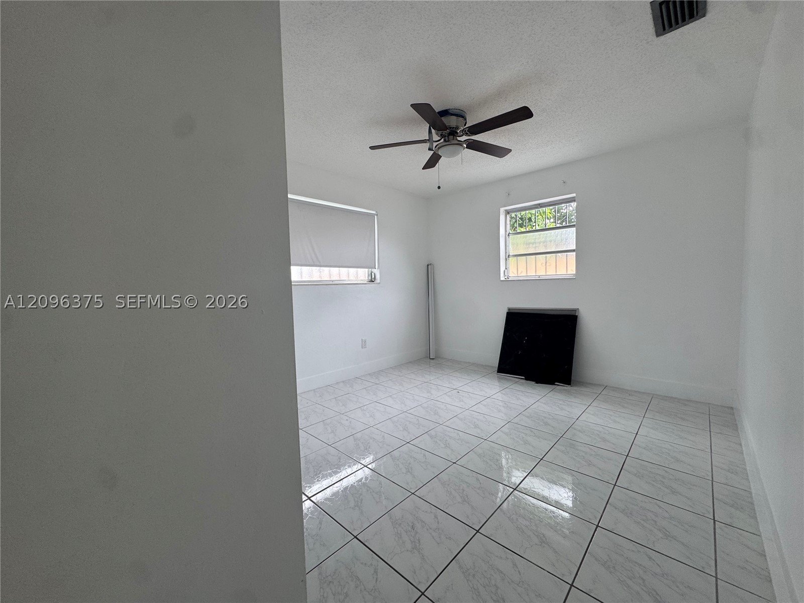 1320 W 37th St, Hialeah FL 33012
