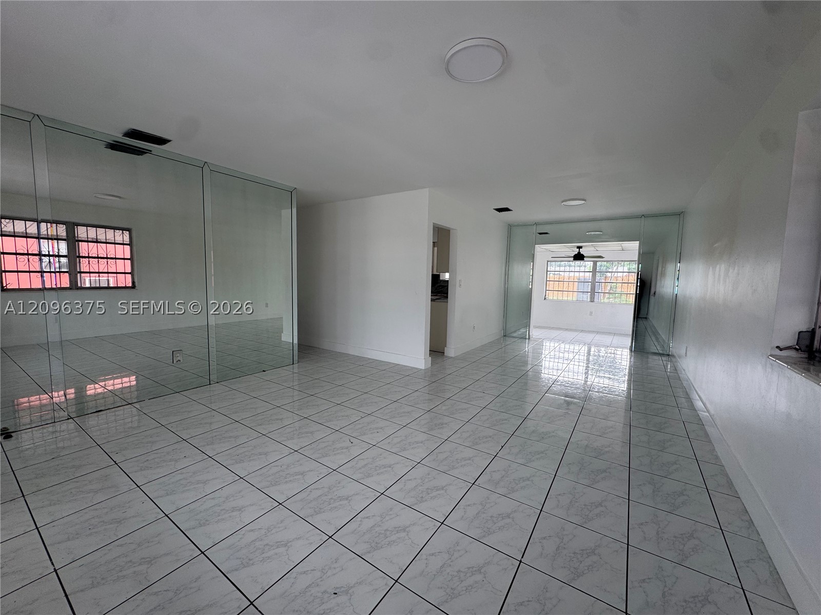 1320 W 37th St, Hialeah FL 33012