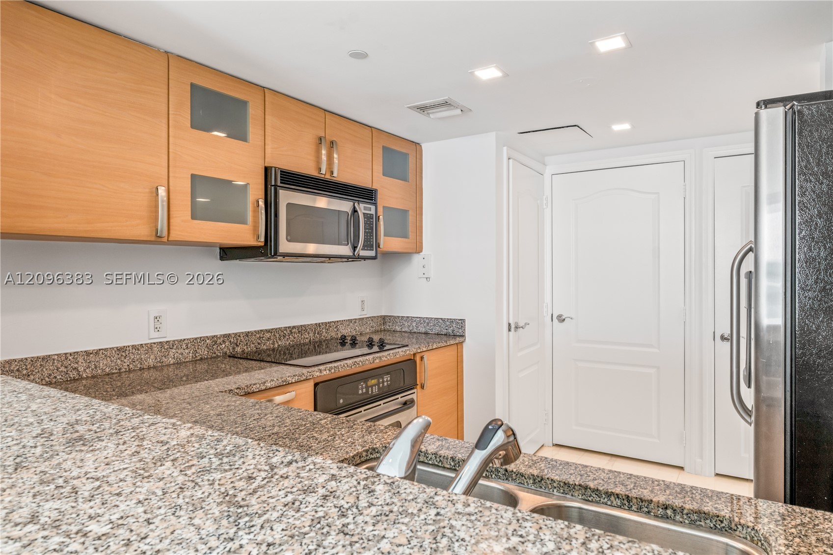 2101 Brickell Ave #1206, Miami FL 33129