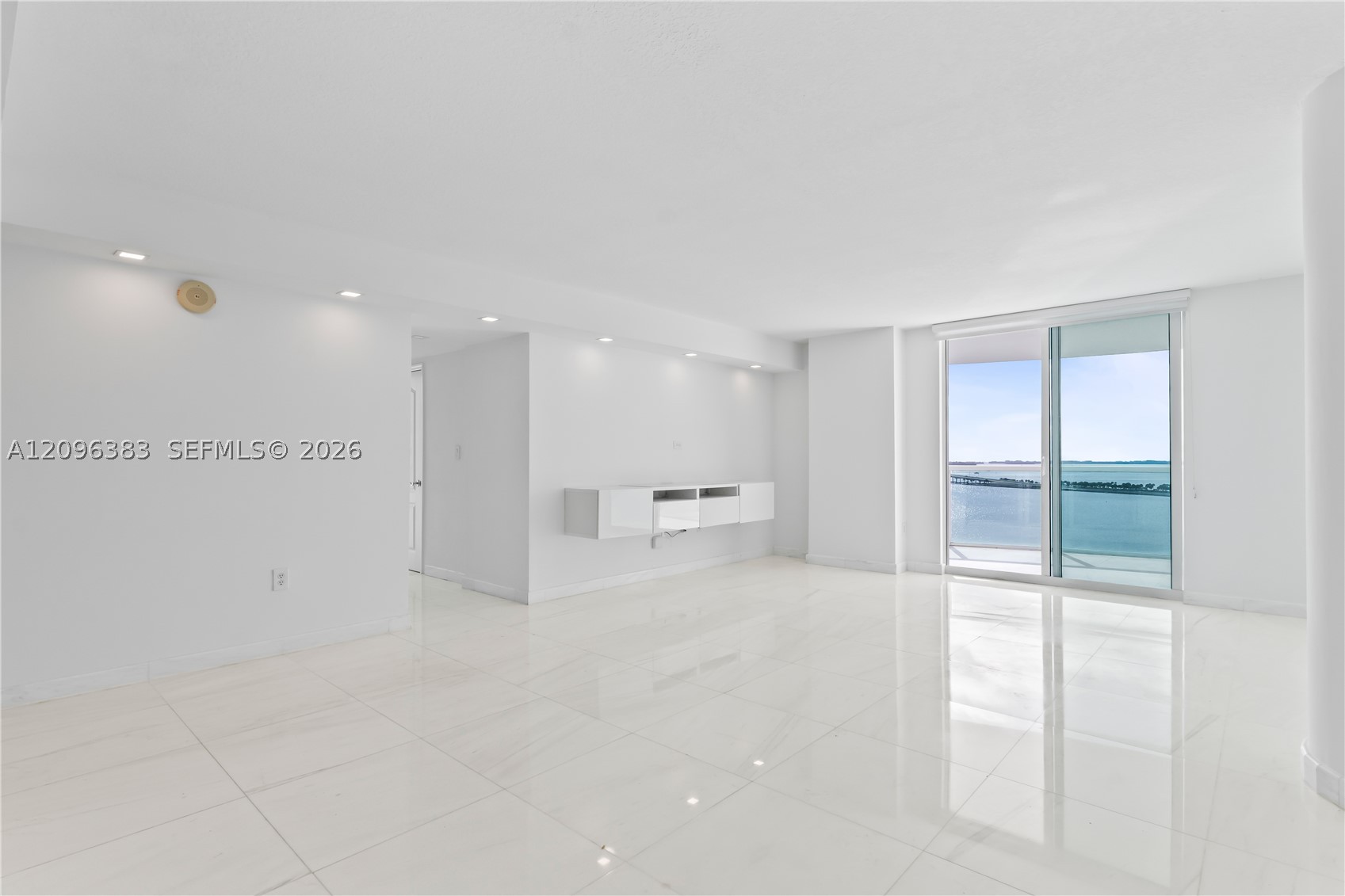 2101 Brickell Ave #1206, Miami FL 33129