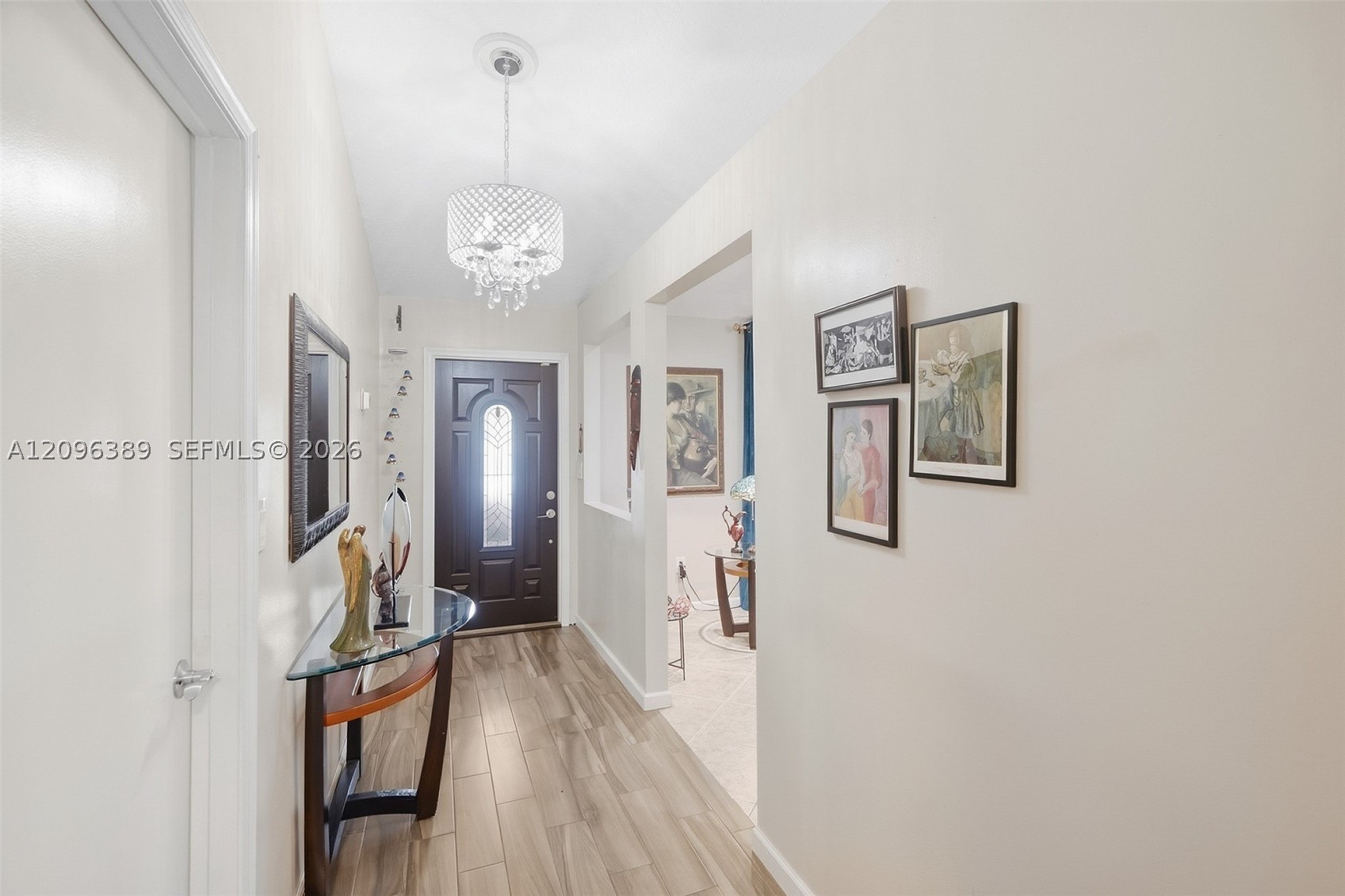 8421 NW 45th St, Lauderhill FL 33351
